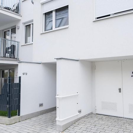 Modern Apartment With Big Balcony Near City Center Vienna Exterior photo